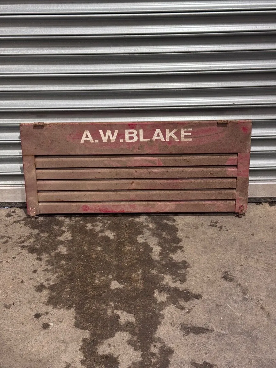 Manitou MB25 Body Panel - Image 1