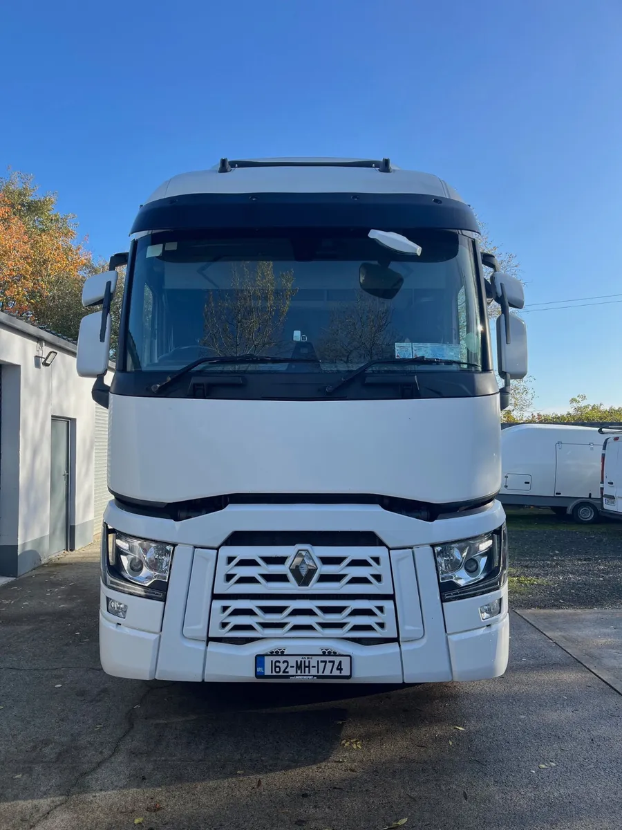 Renault Other 2016 - Image 2