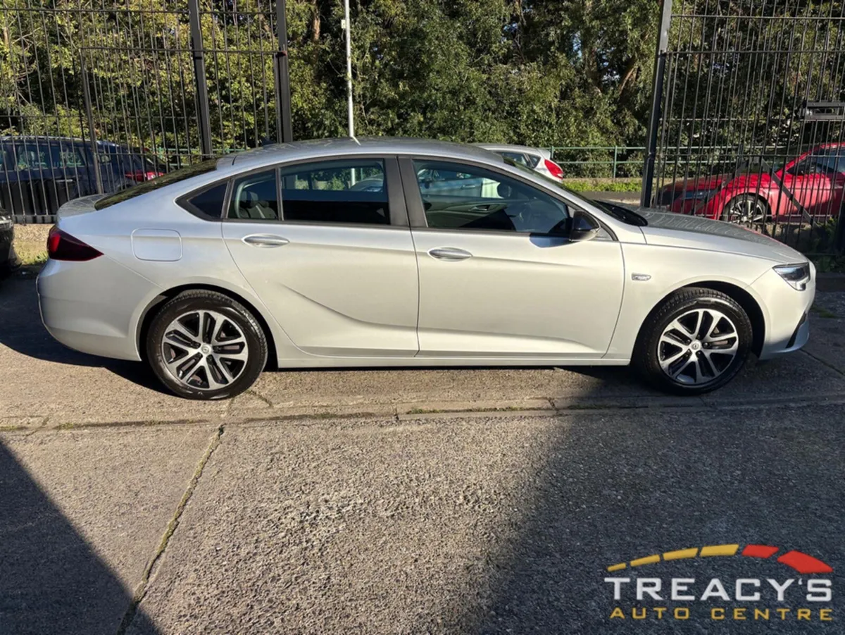 Opel Insignia 2021 GRAND SPORT SC 1.5D - Image 3