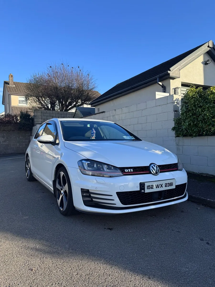 Volkswagen Golf GTI - Image 1