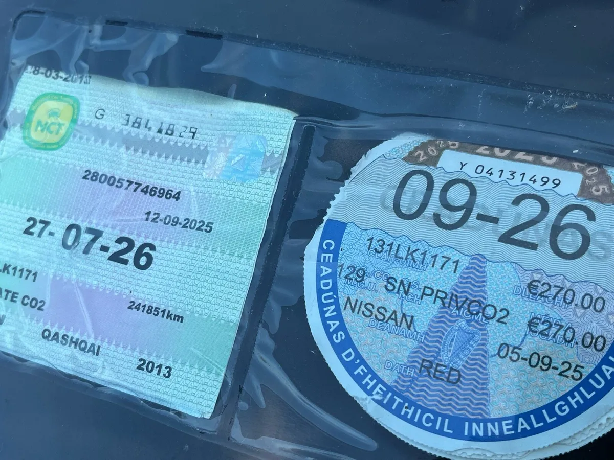 2013 Qashqai, 1 Owner, VERY CLEAN JEEP - Image 4