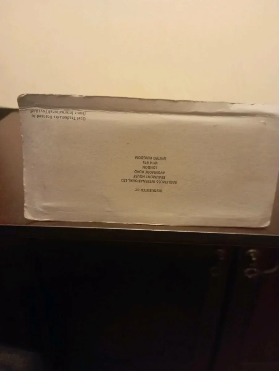 DIE-CAST 1-24 EDICOLA OPEL COMMODORE A GS/E COUPE. - Image 2