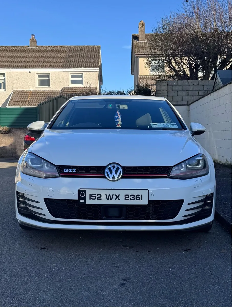 Volkswagen Golf GTI - Image 3