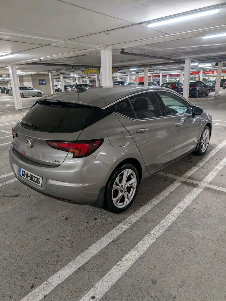 Vauxhall Astra - Image 2