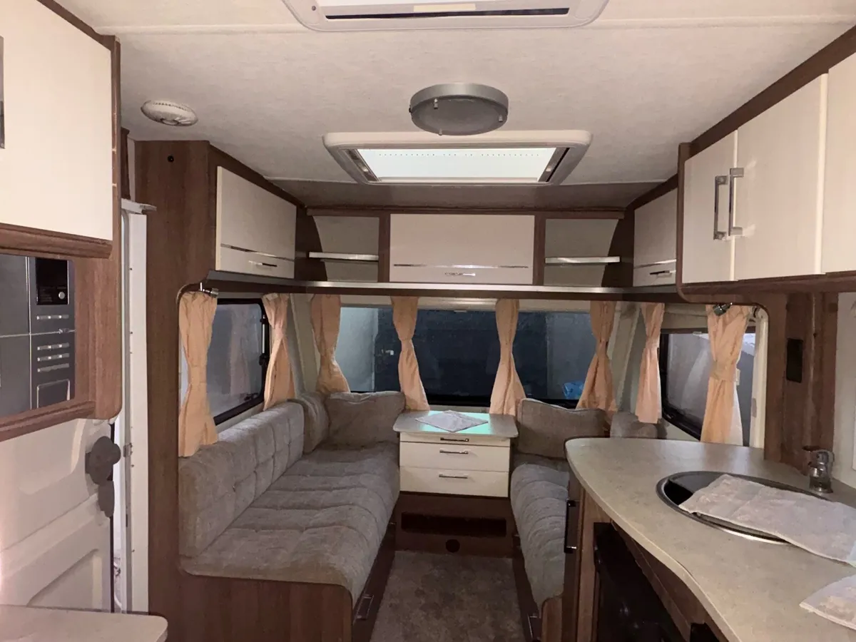 Lunar Venus 2017 caravan - Image 3