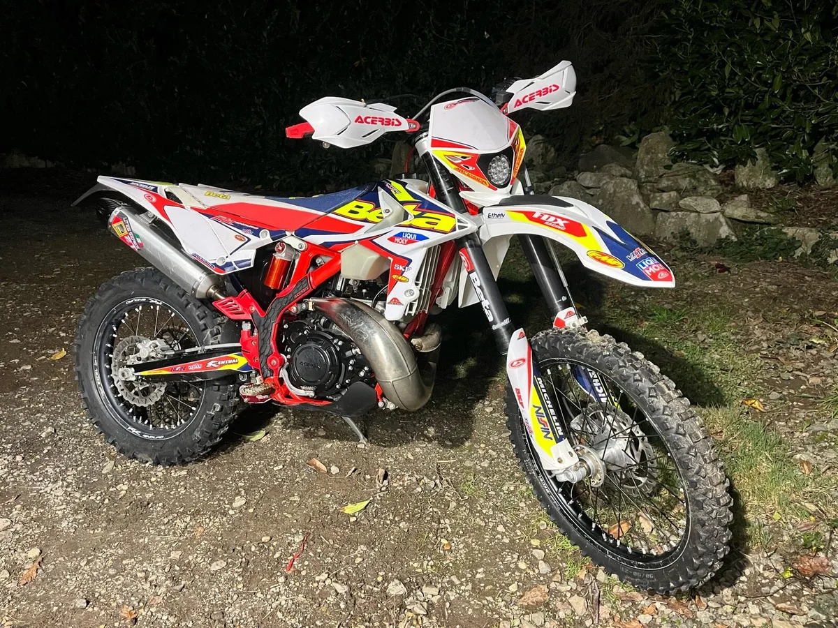 Beta 300RR - Image 1