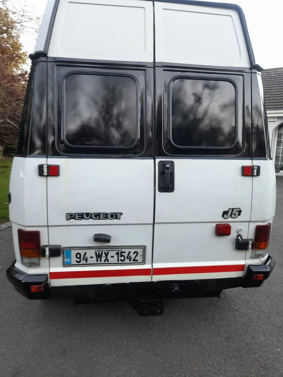 Peugeot J5 Camper Van - Image 3