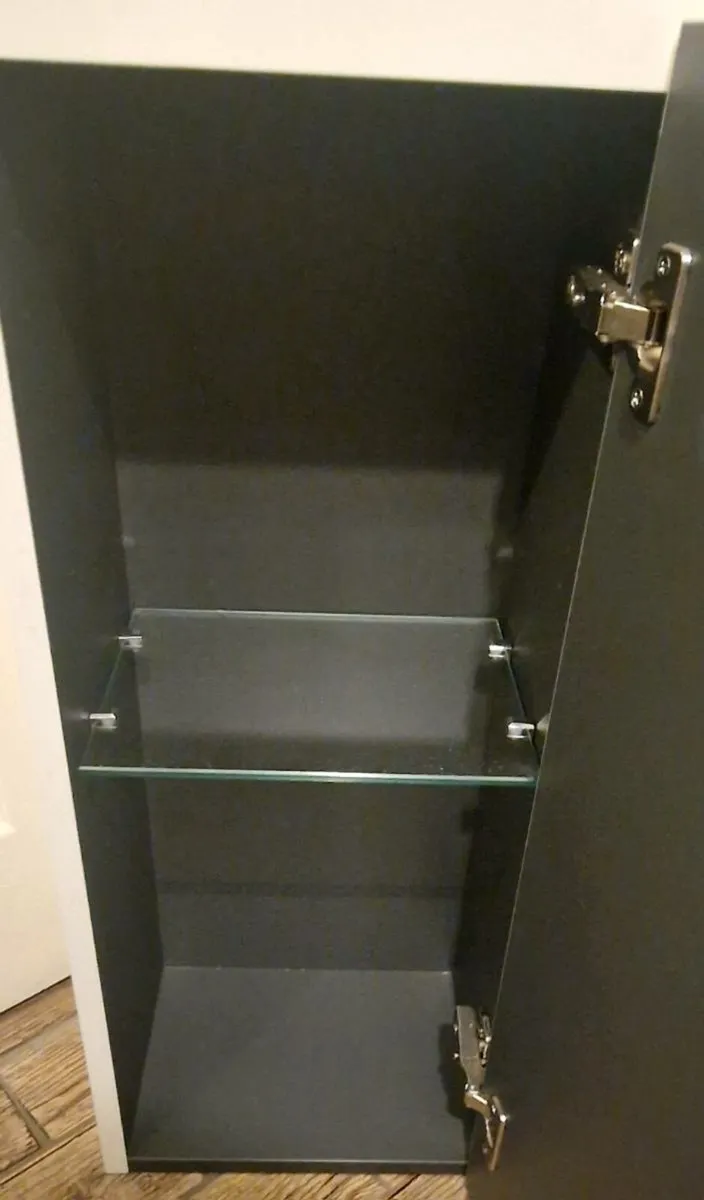 Sonas Wall Column - Image 3