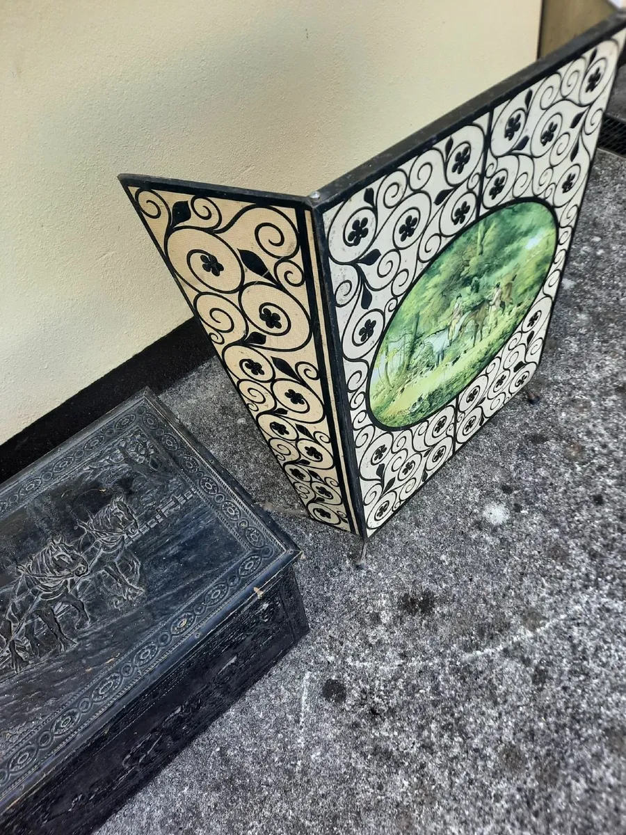 Vintage log box and firescreen - Image 4
