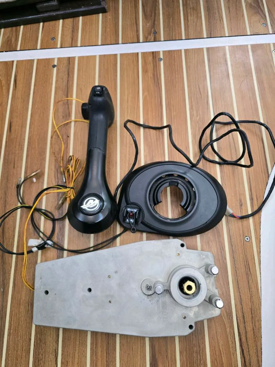 boat OEM Mercury Side Mount Throttle / Shift Contr - Image 2