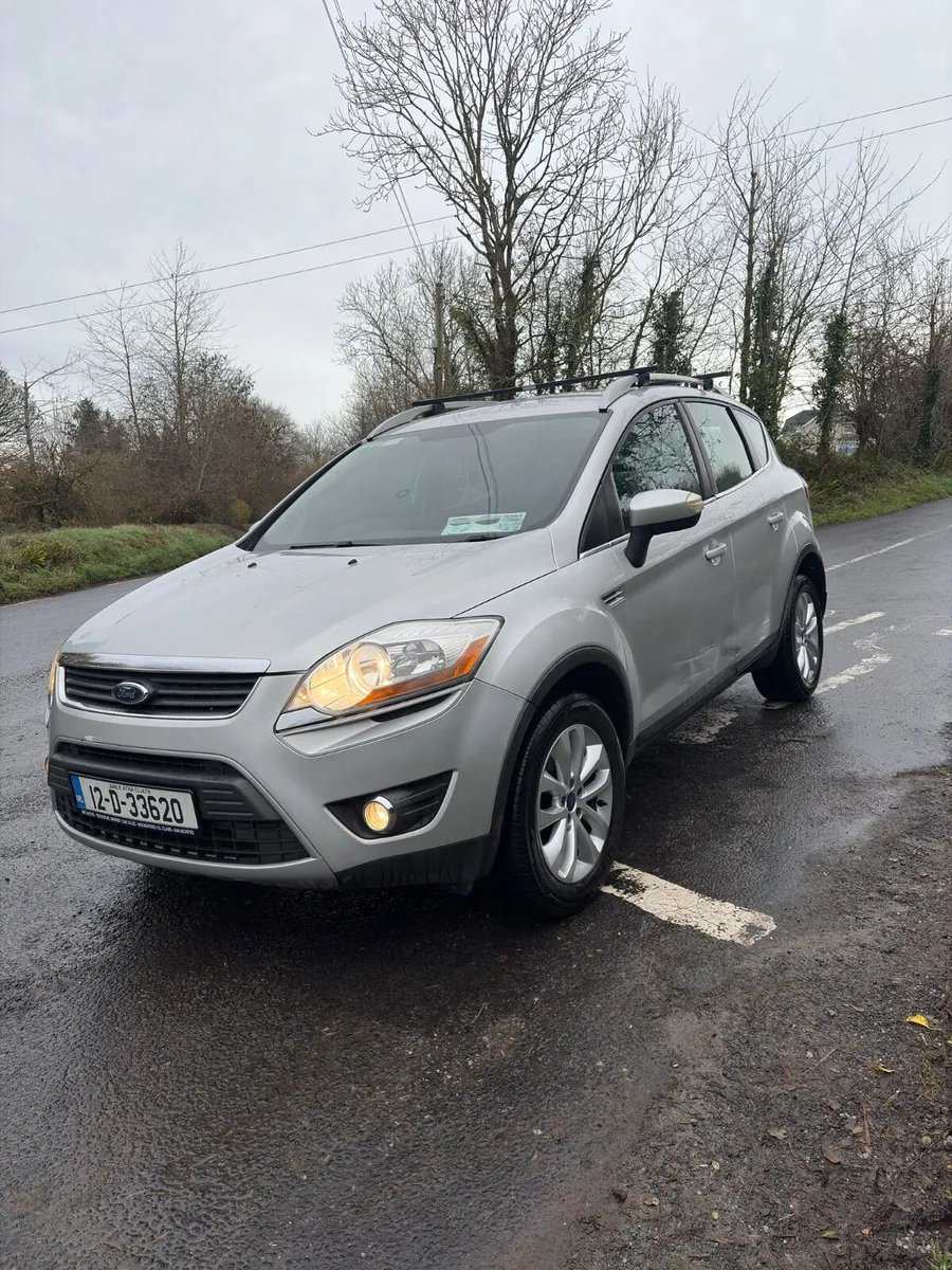 Ford Kuga 2012 commercial - Image 4