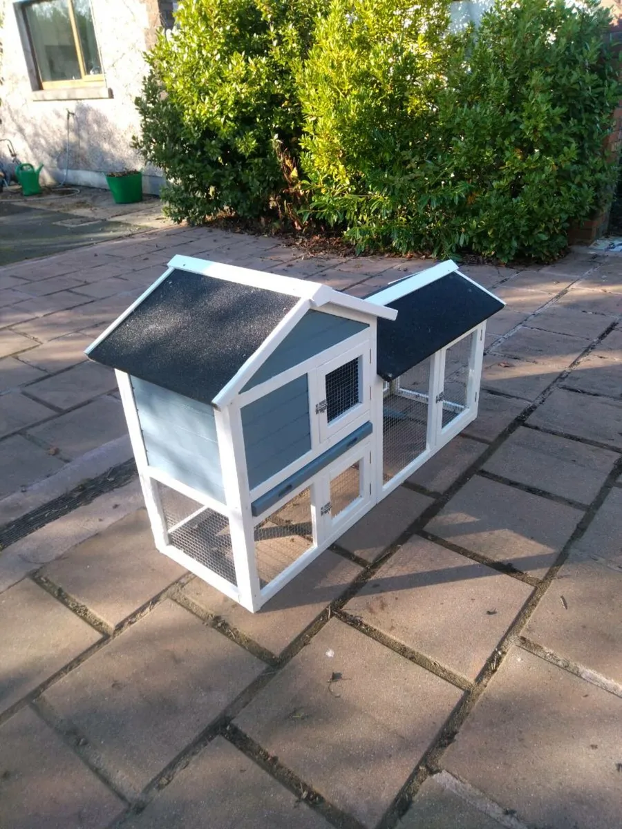 Rabbit hutch - Image 4