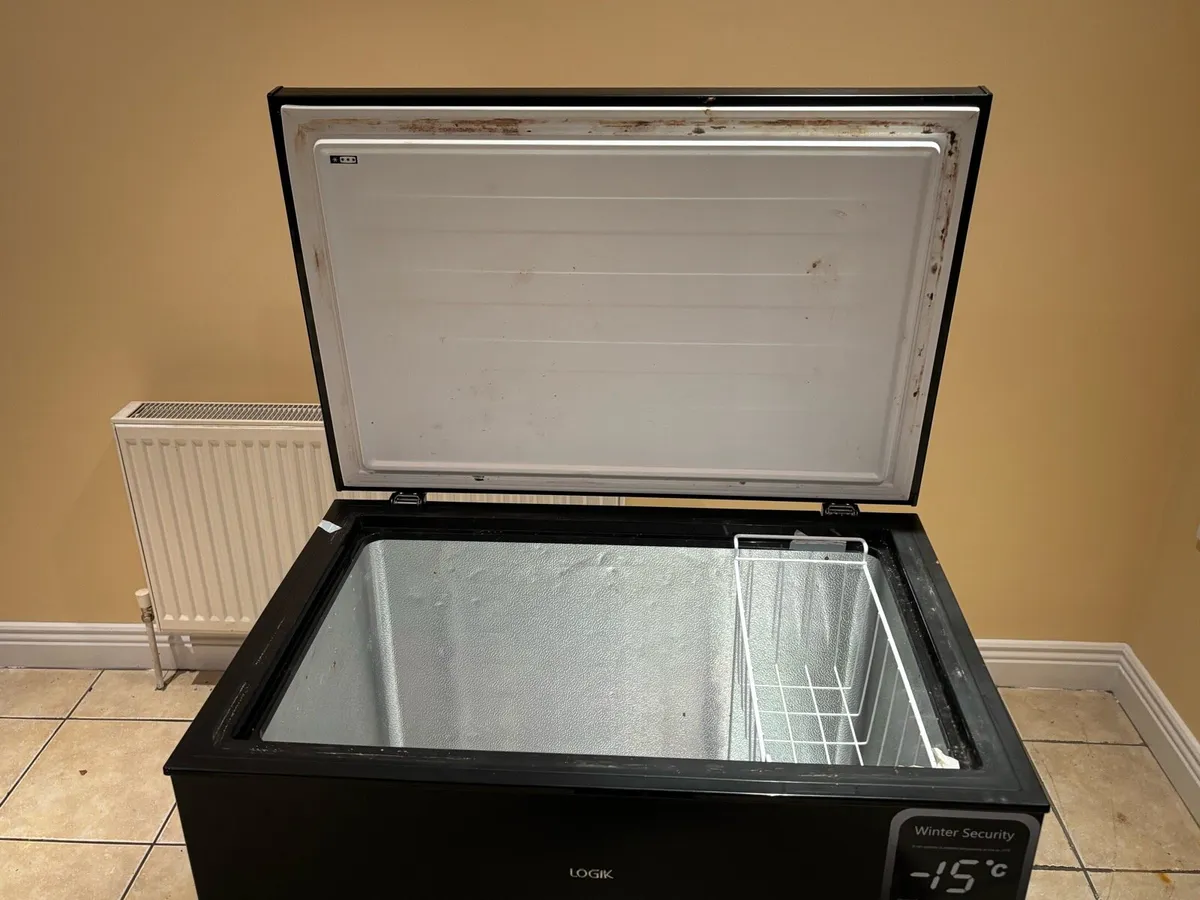 Chest Freezer - Image 2