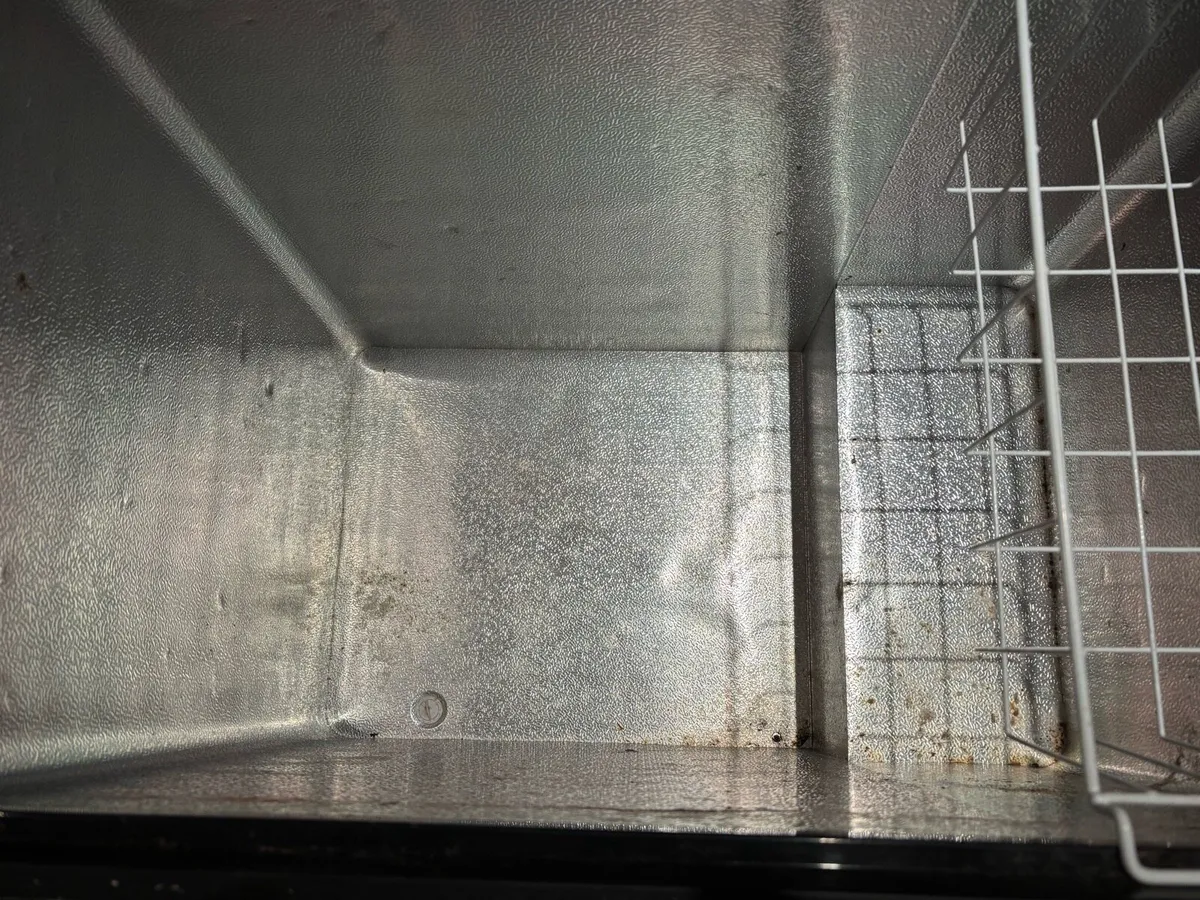 Chest Freezer - Image 3