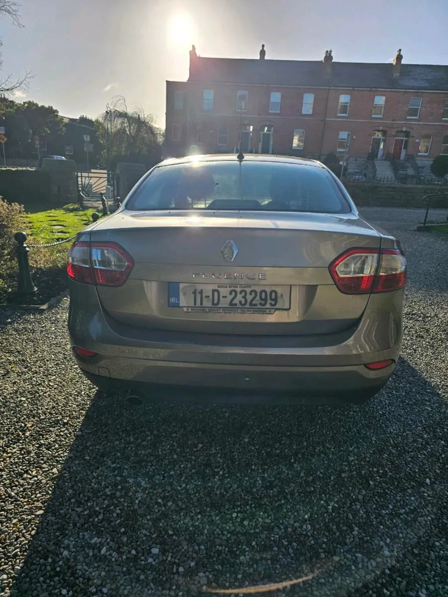 Renault  Fluence. - Image 2