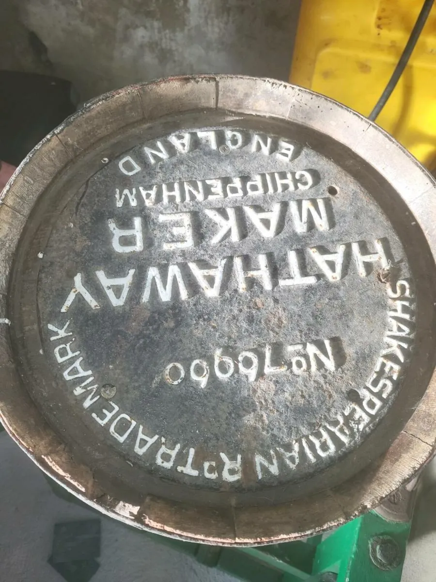 Vintage Butter churn. - Image 2