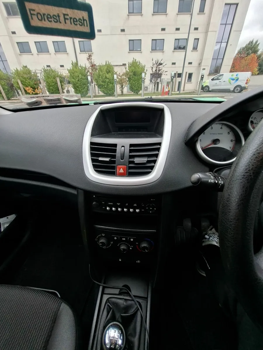 Peugeot 207 2010 - Image 4