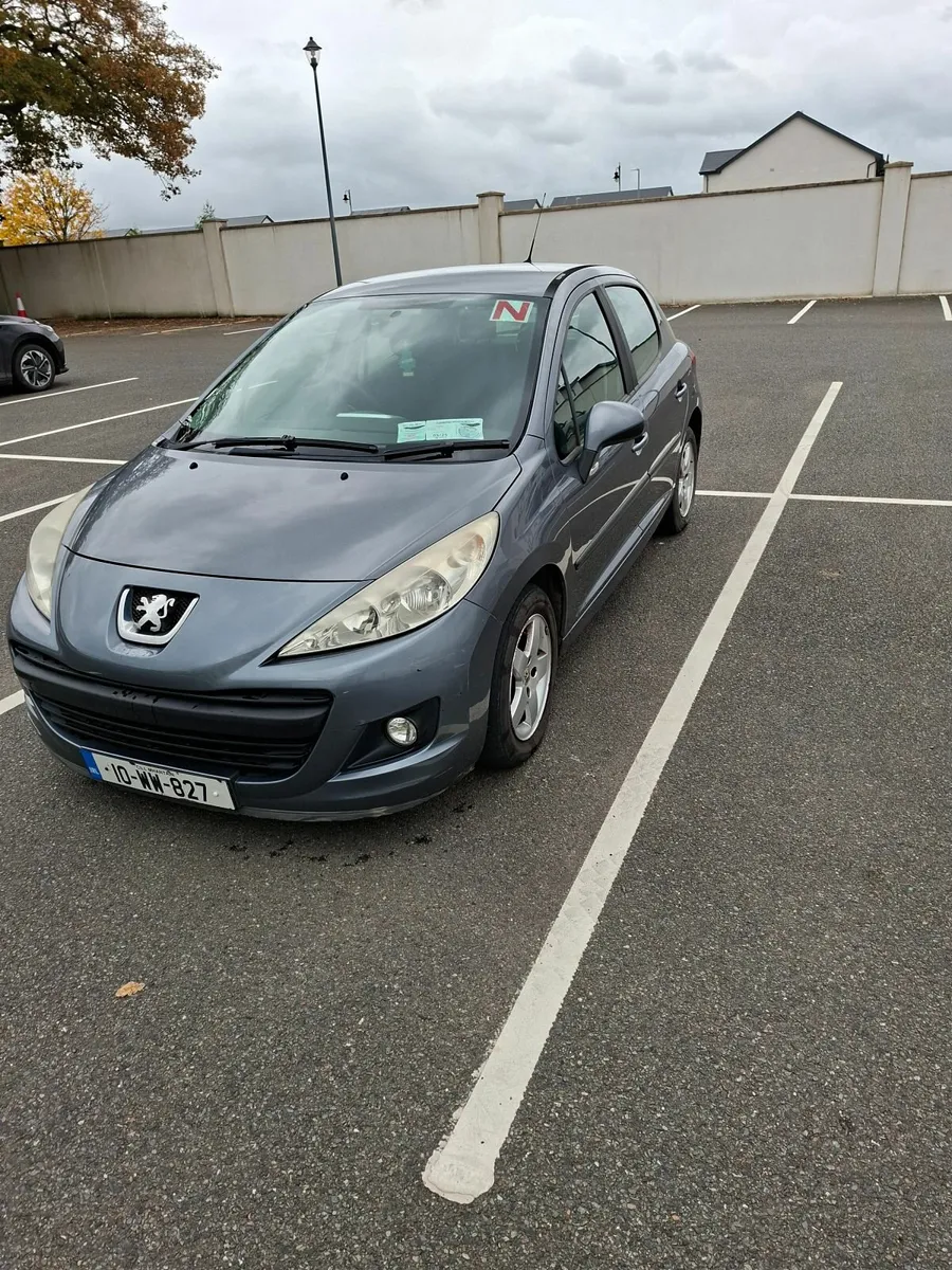 Peugeot 207 2010 - Image 1