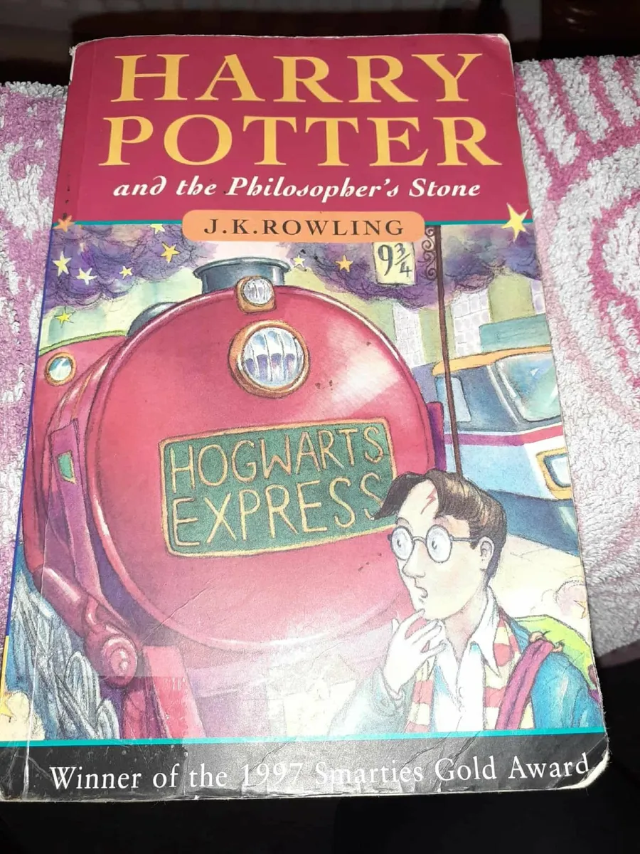 Harry Potter Full Set of 7 Books Incl Rare 1st PS - Image 2