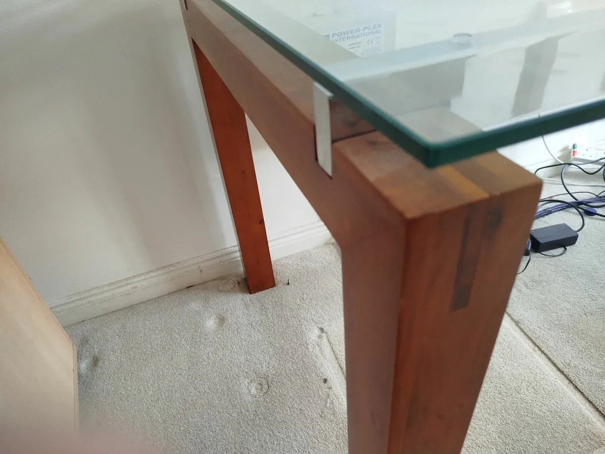 Glass top Large L shaped Office desk - Image 2