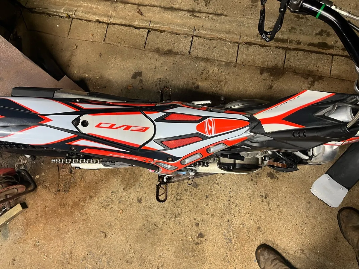 Beta evo 250cc trials bike - Image 2