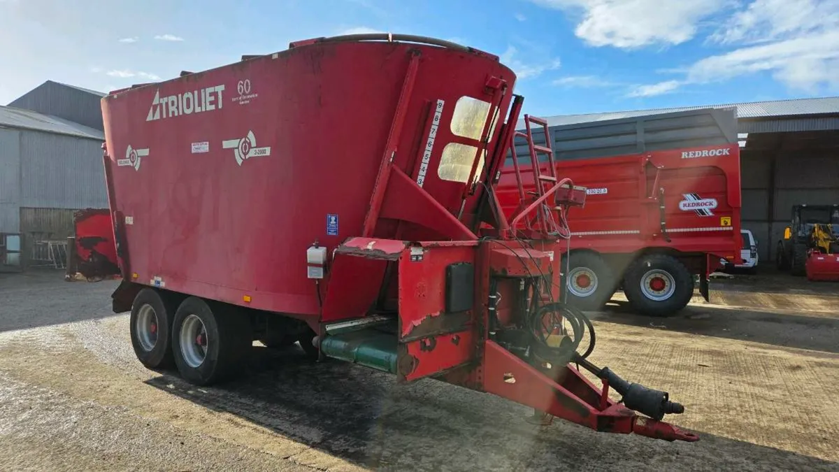 Triolet 20 cube feeder - Image 3