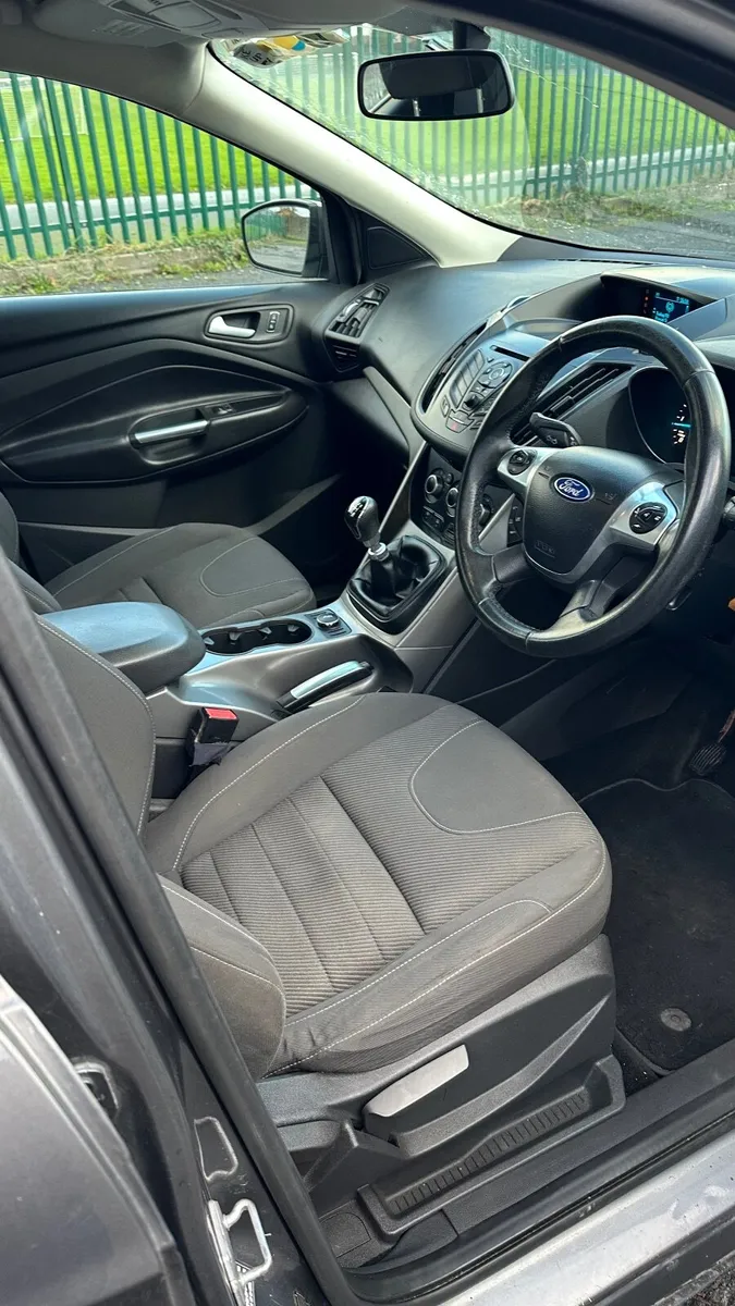 Ford Kuga 2.0 Diesel *NCT+TAX* - Image 3