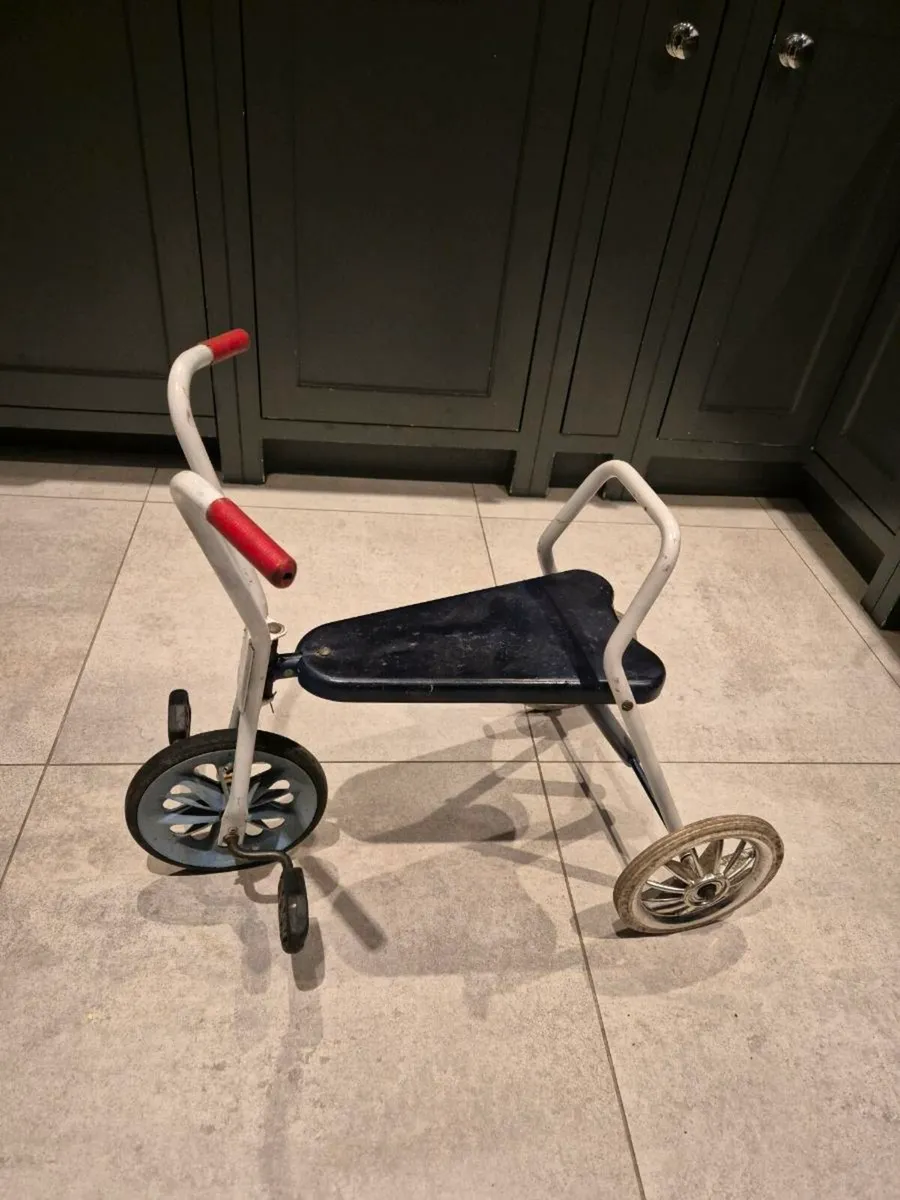 Vintage tricycle - Image 1
