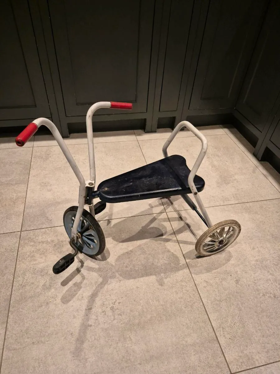 Vintage tricycle - Image 2