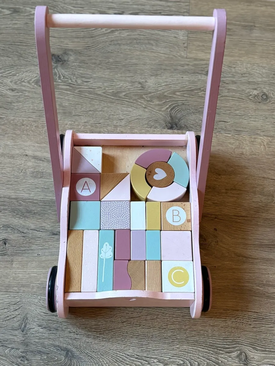 Baby walker (with blocks) - Image 2