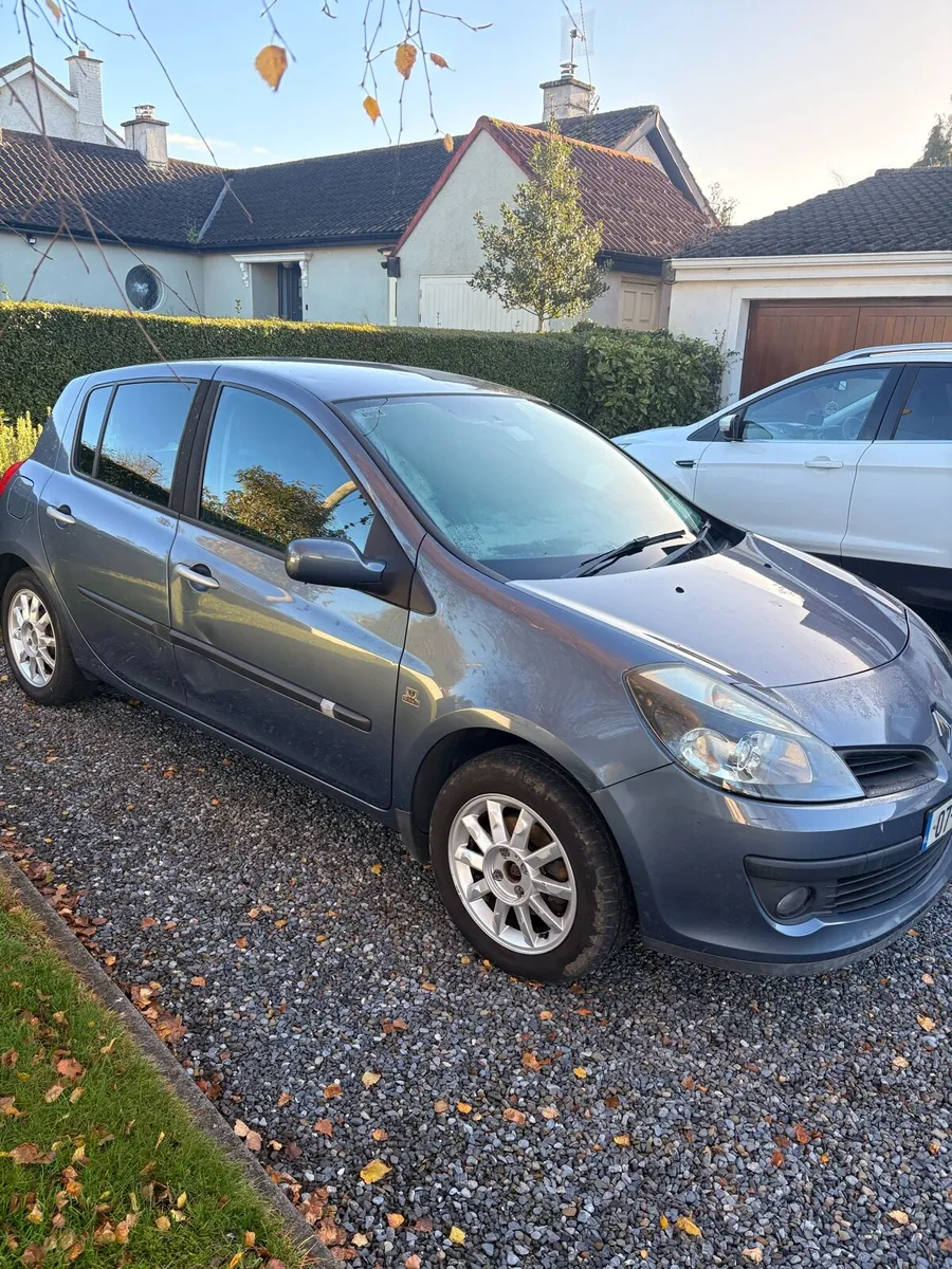 07 Renault Clio - Image 2