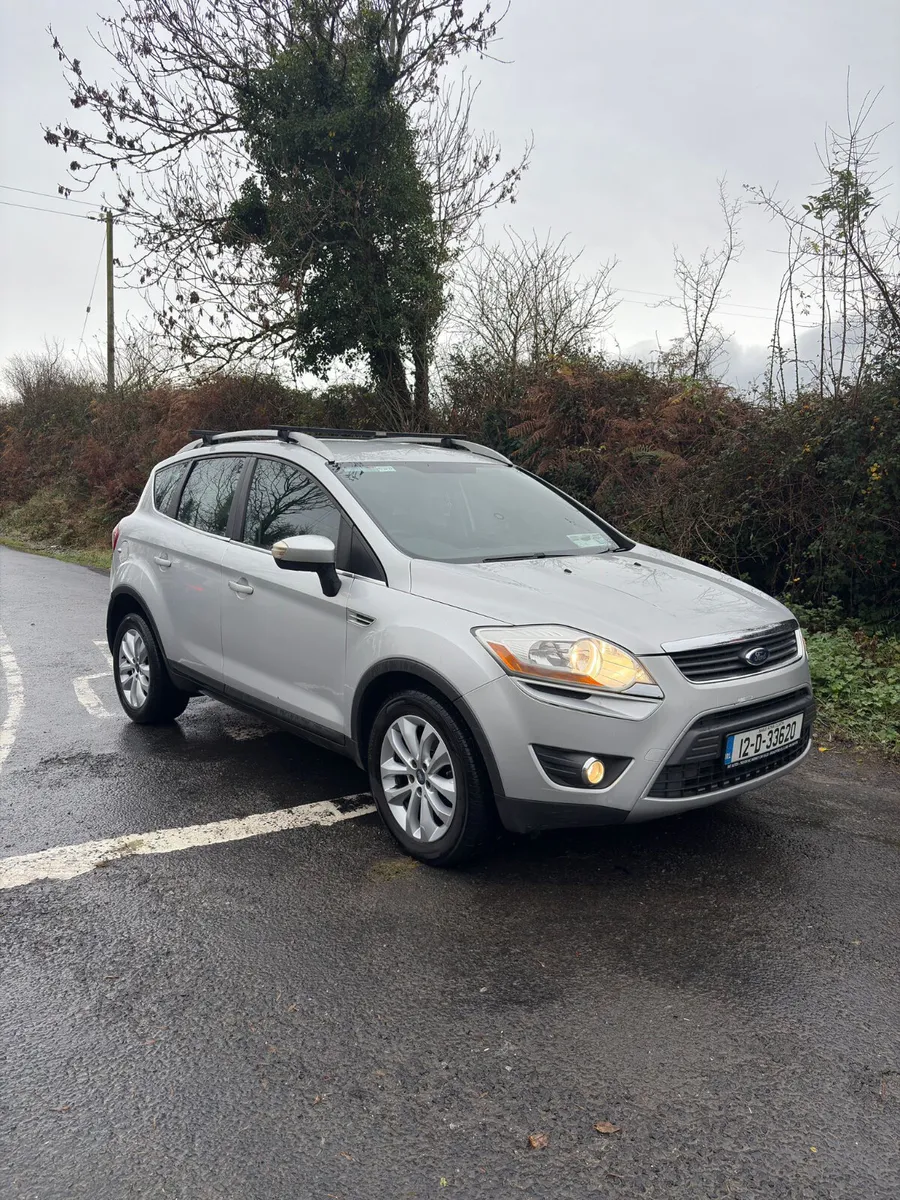 Ford Kuga 2012 commercial - Image 1