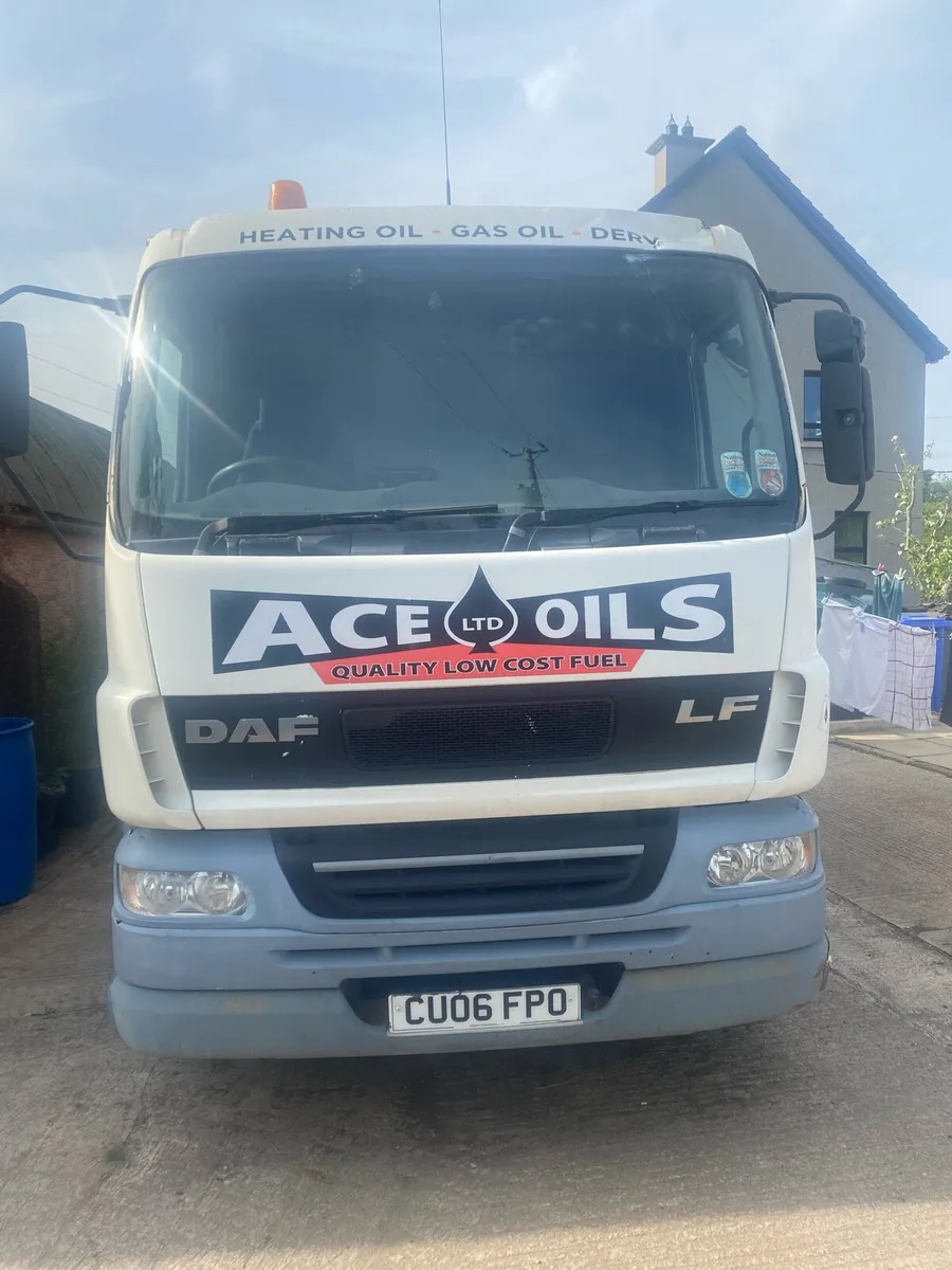 DAF LF55 OIL TANKER - Image 1