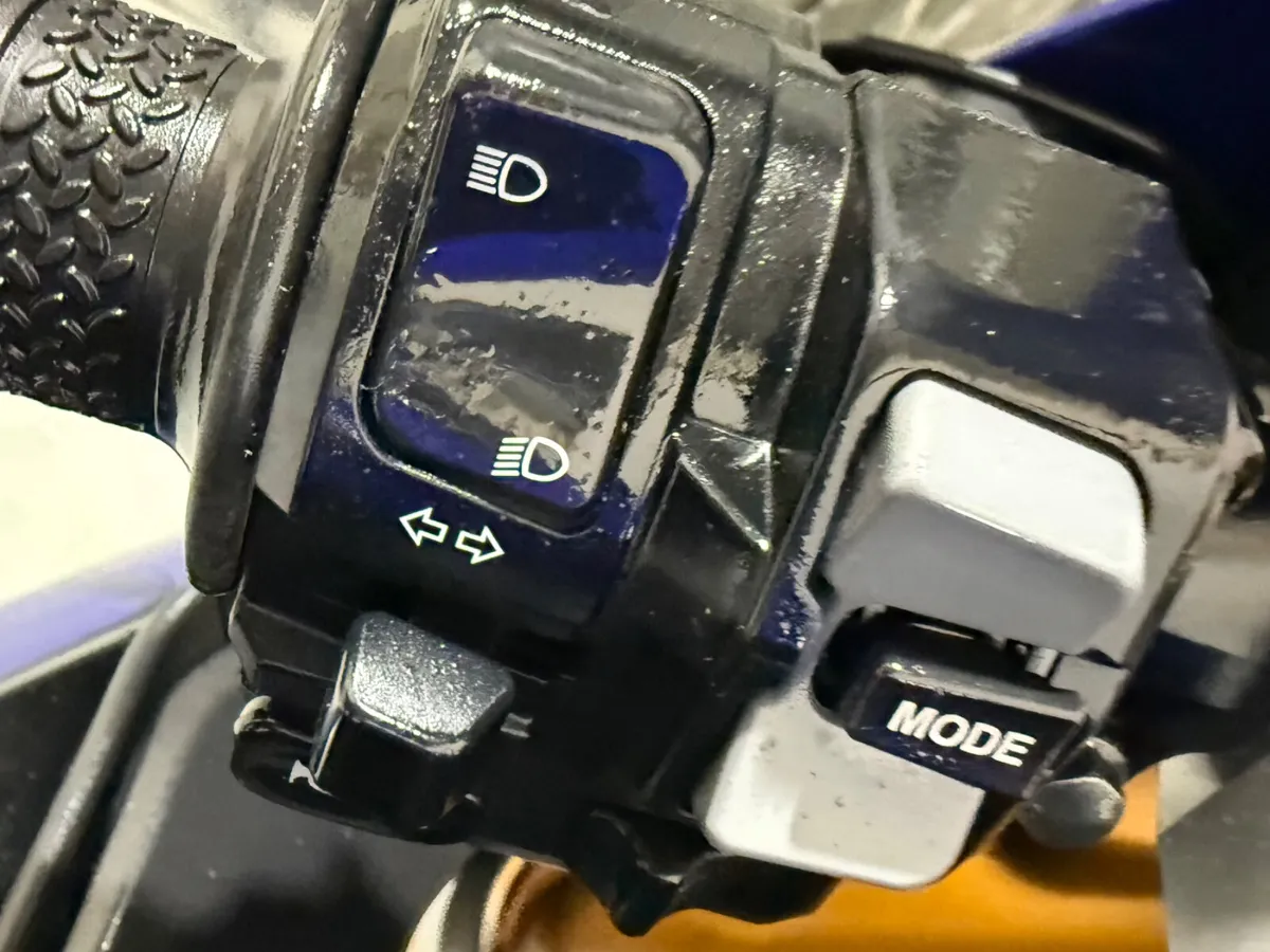 YAMHA R1 2019 BRAND NEW BIKE - Image 4