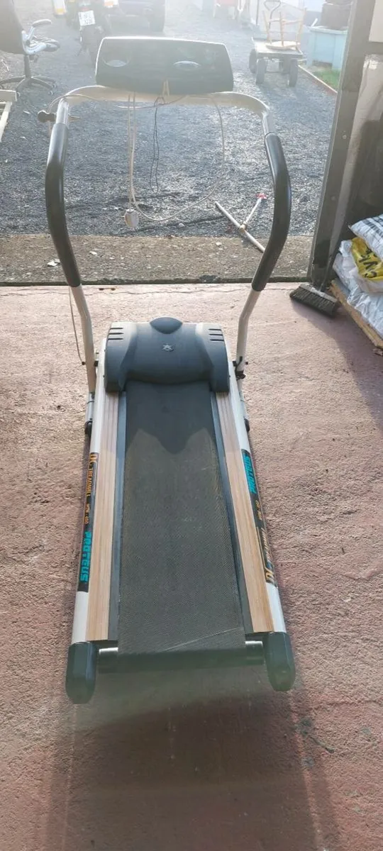 Treadmill - Image 1