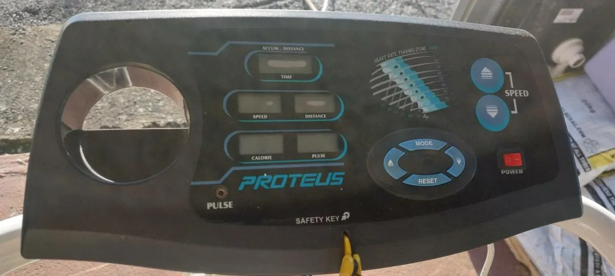 Treadmill - Image 4