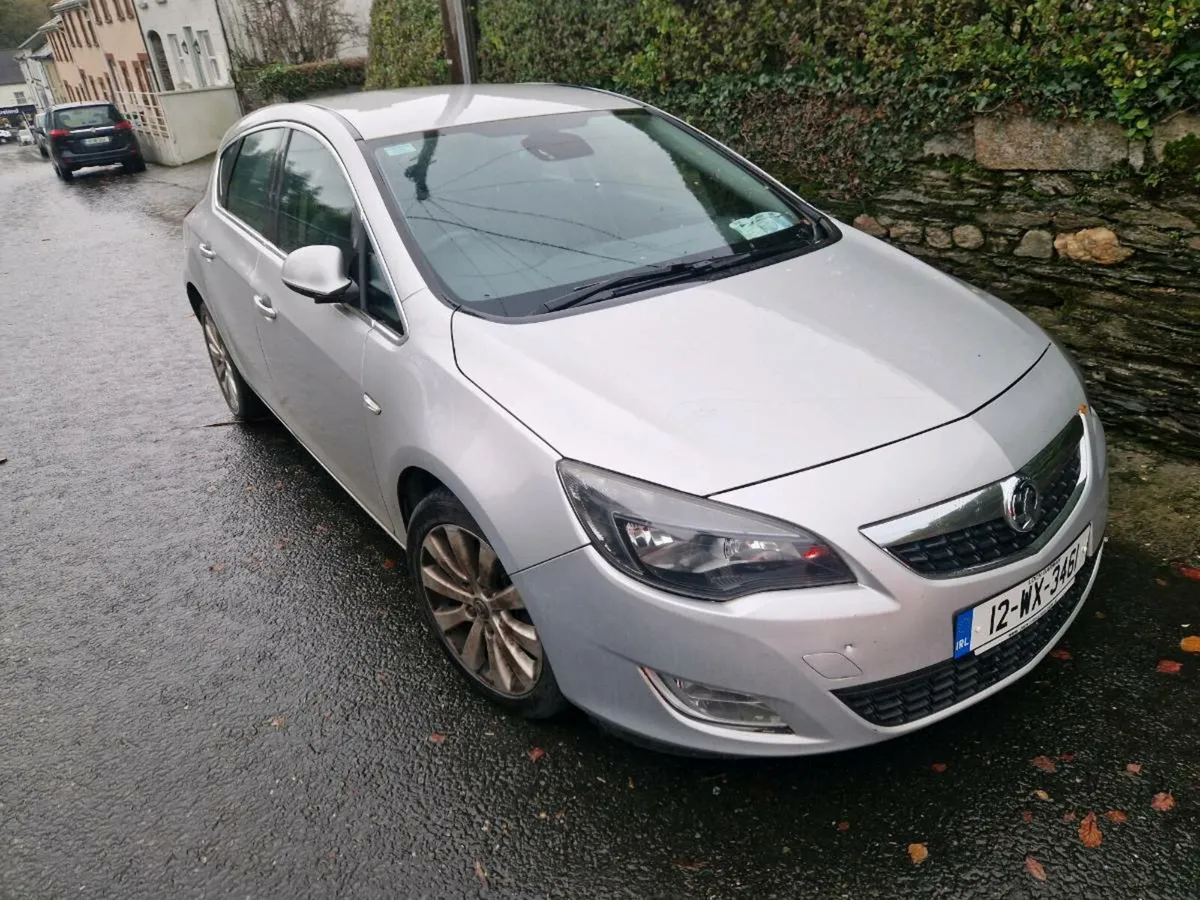 2012 1.7d astra driving - Image 1