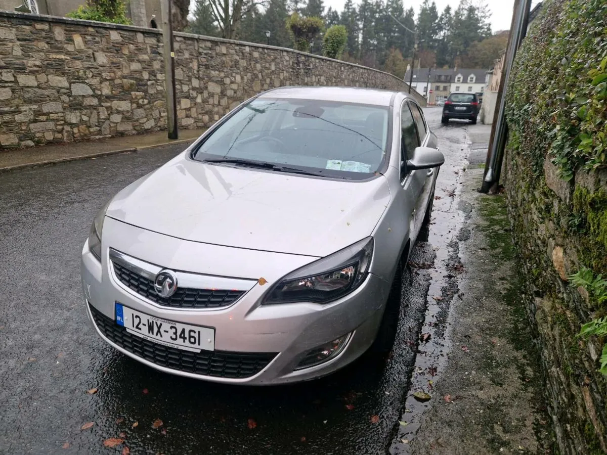 2012 1.7d astra driving - Image 4