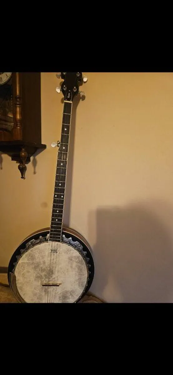 Banjo - Image 1