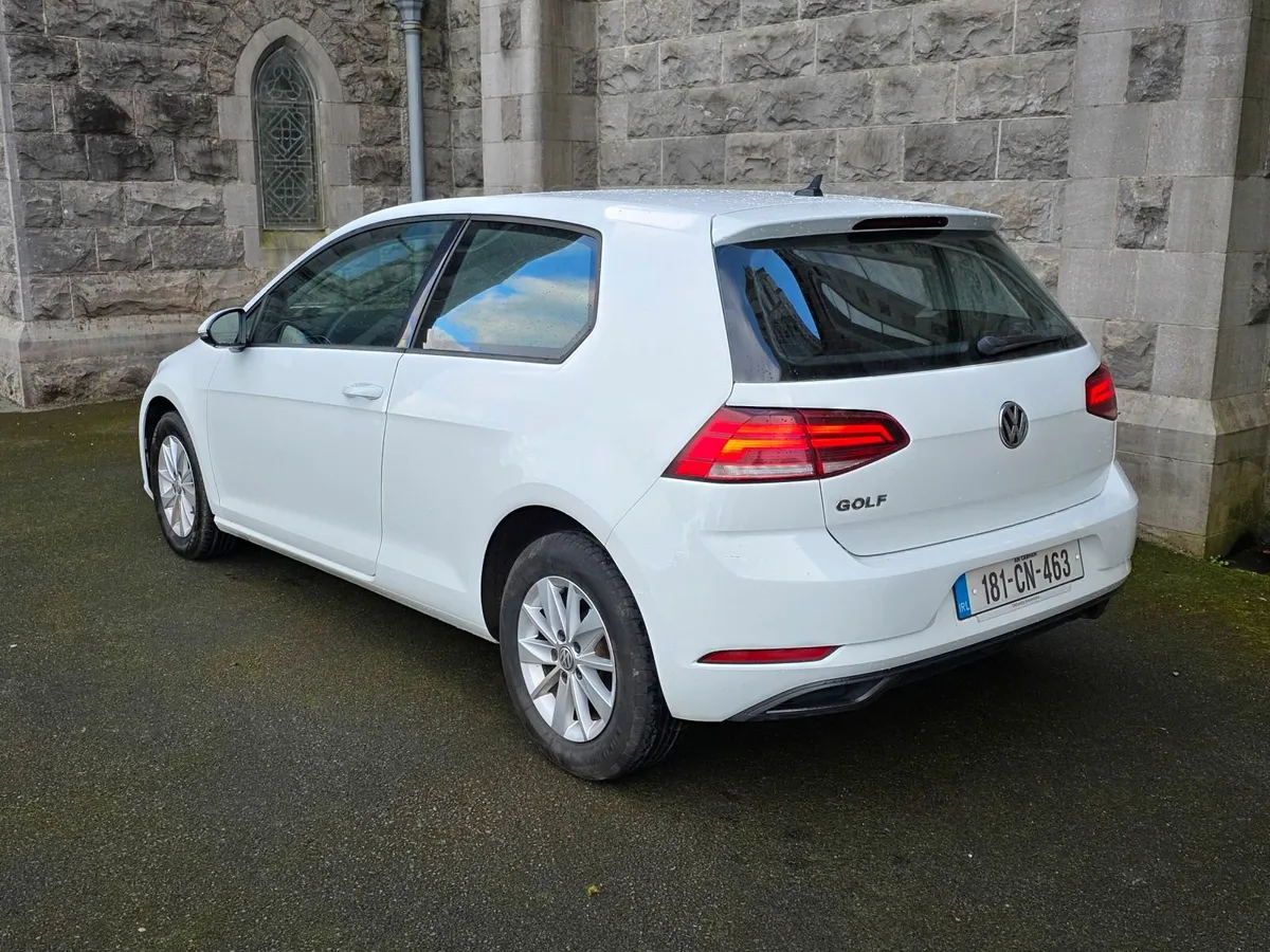 2018 VOLKSWAGEN GOLF 1.6 TDI T-LINE - Image 4