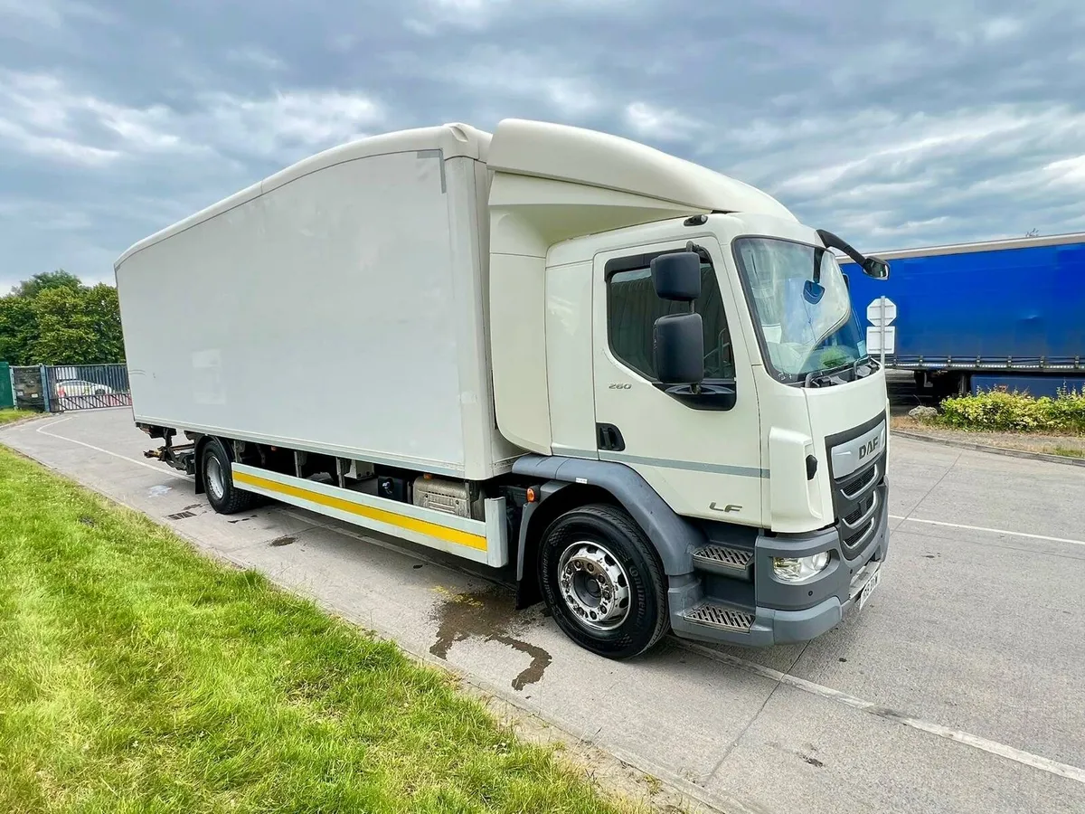 Daf CF 18Tonne Fridge Body - Image 4