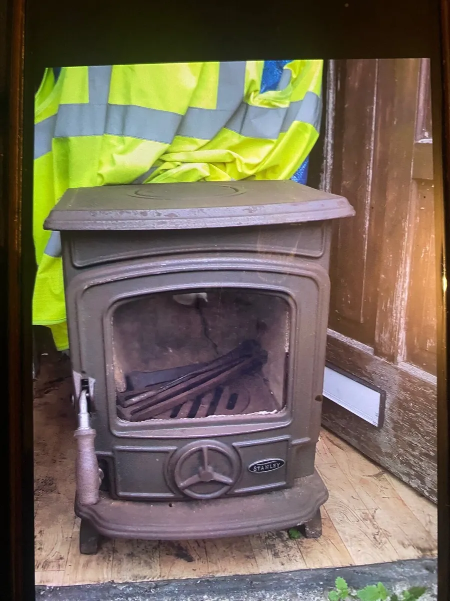 Stanley stove - Image 1