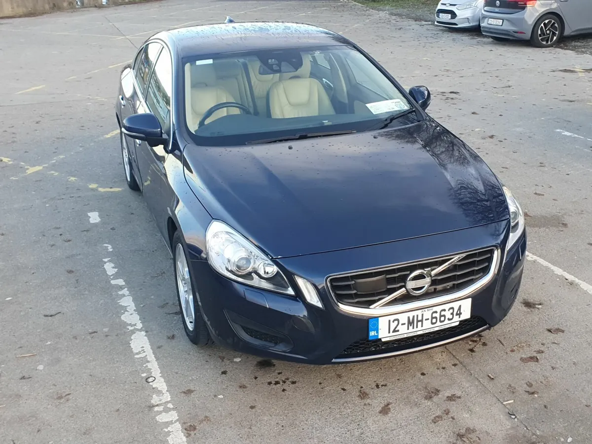 Volvo S60II 2012 petrol automatic 1.6 Turbo Drive - Image 2