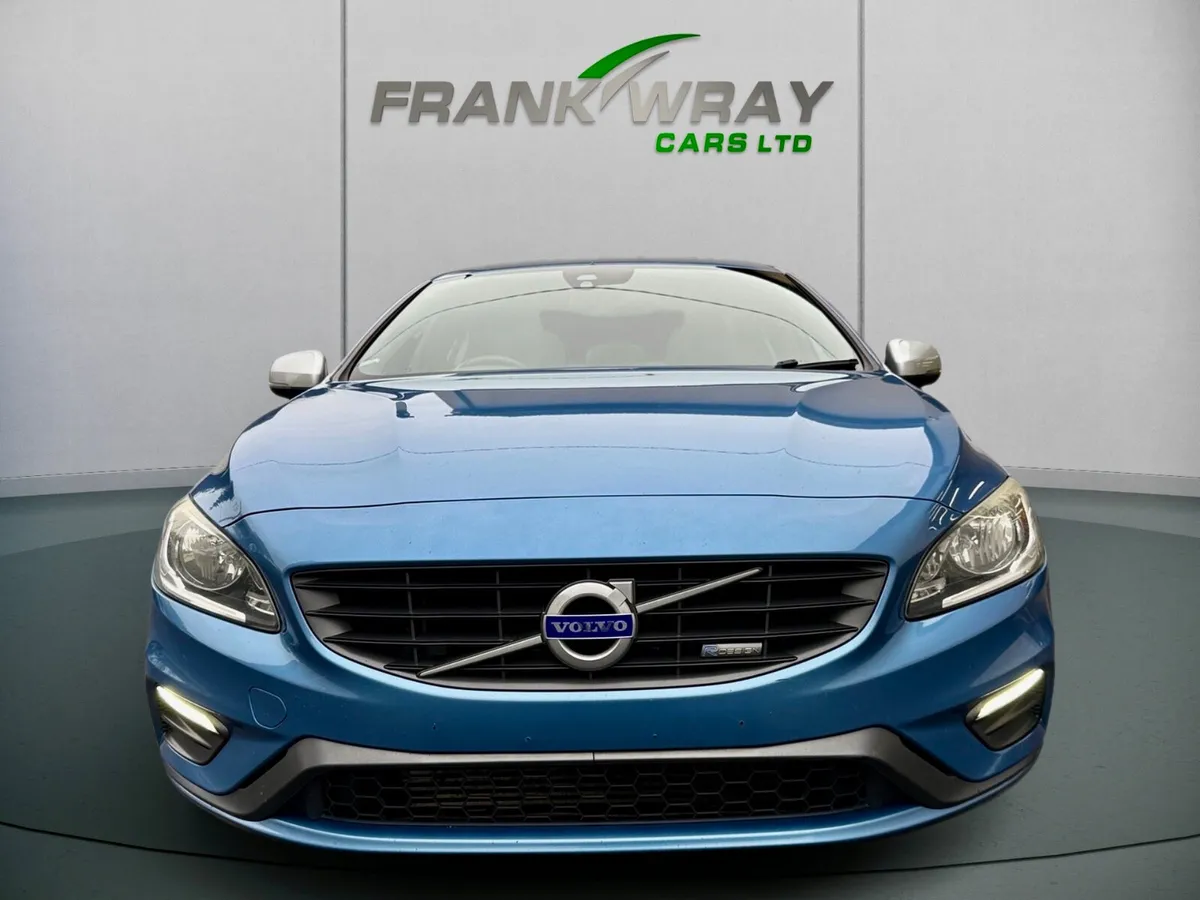 2015 VOLVO S60 R-DESIGN D4 *HALF LEATHER*SAT NAV* - Image 2