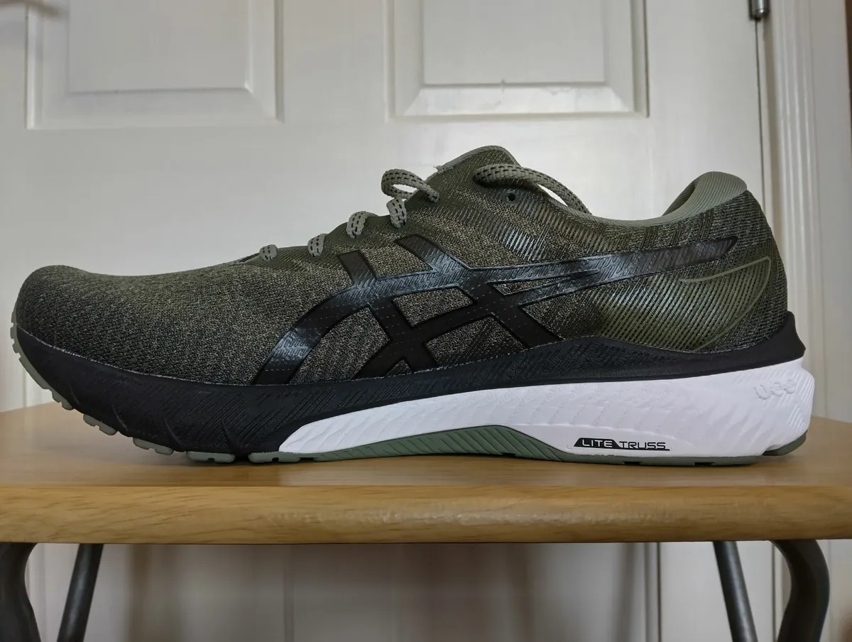 Asics GT - 2000 10 Mens Running Trainers UK 11 - Image 4