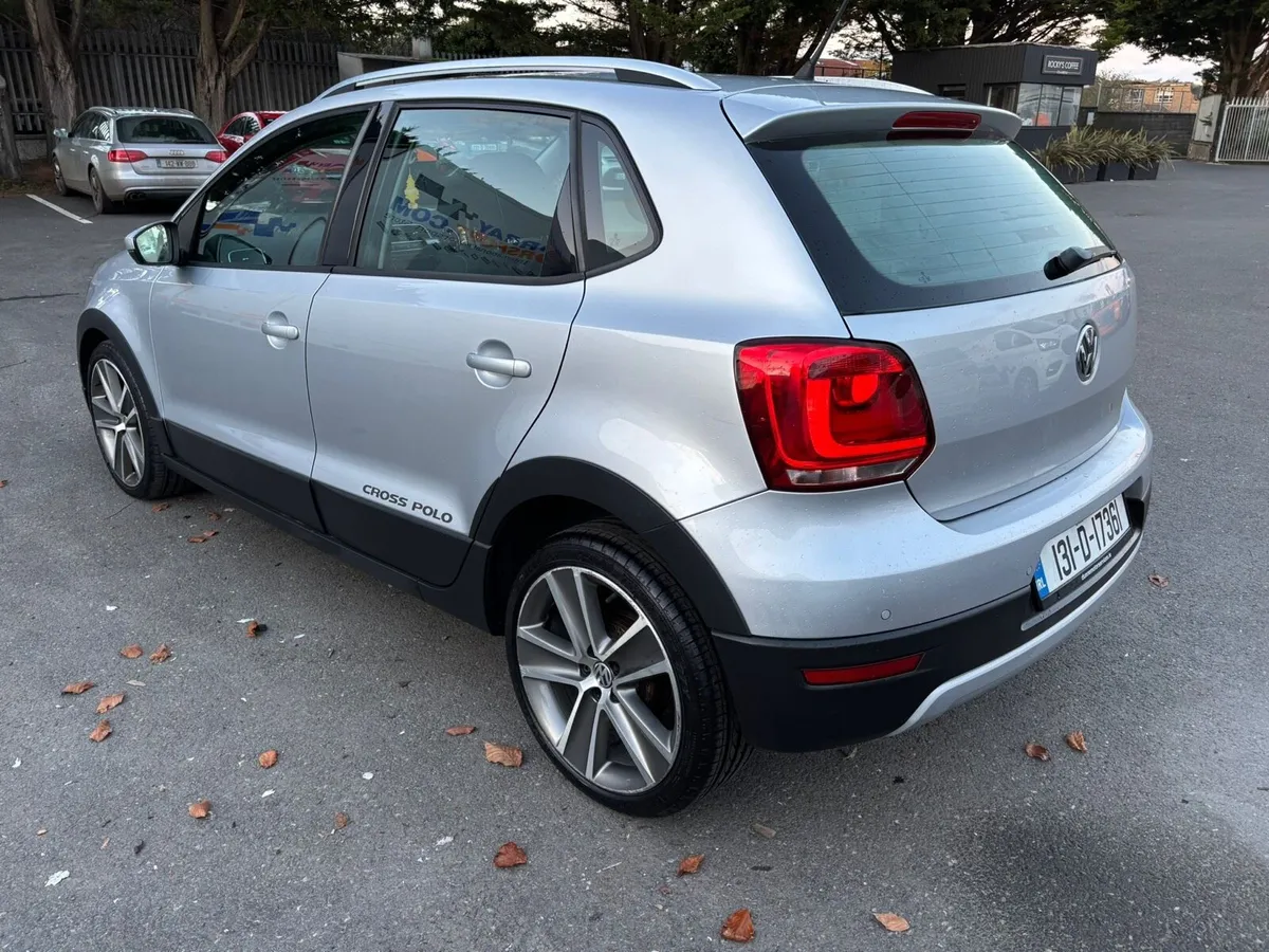 2013 Volkswagen Polo Cross LOW MILEAGE - Image 4