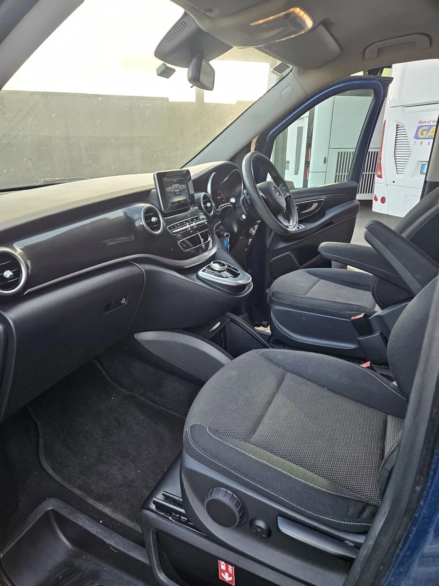 Mercedes V200 - Image 4