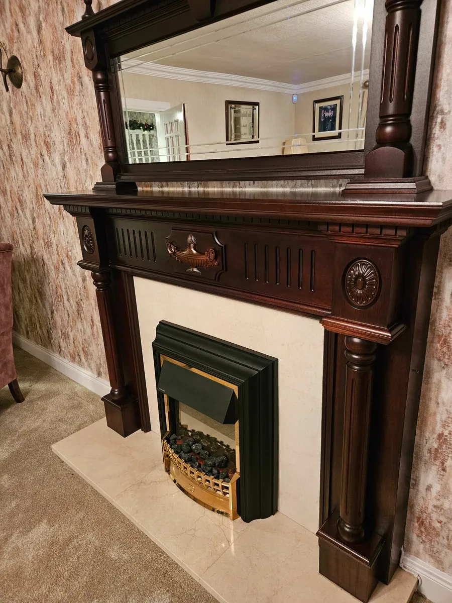 Fireplace, electric fire and fireplace mirror