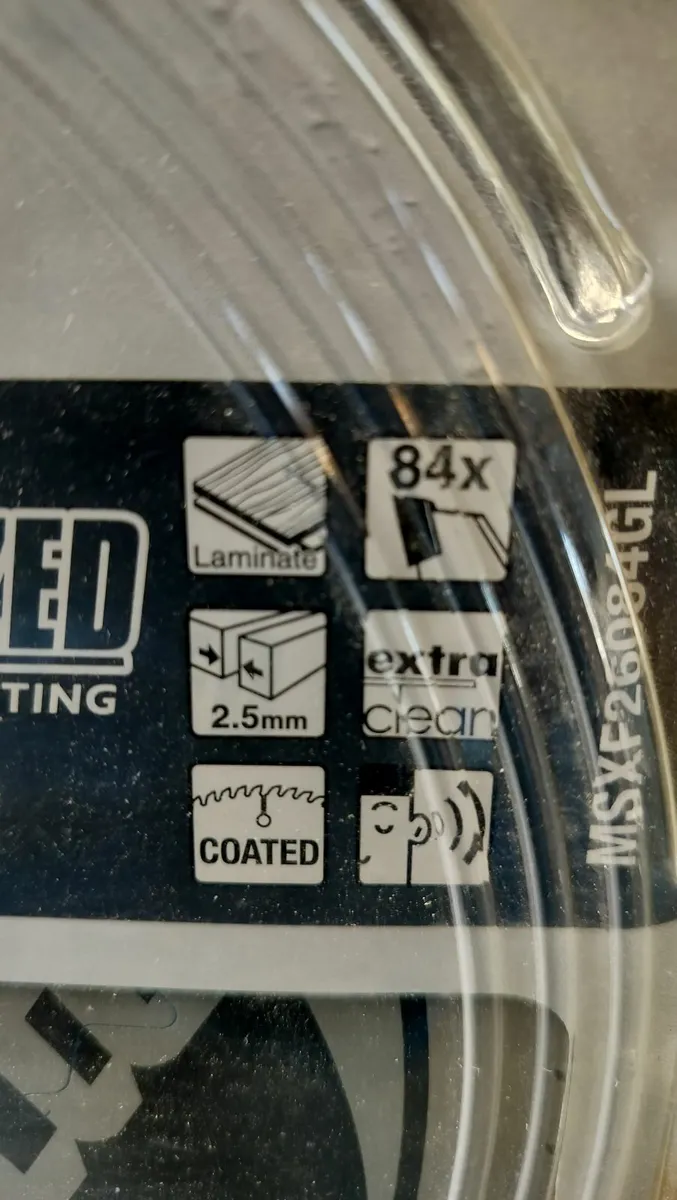 Makita 260mm x 30mm x 84T Specialized Saw Blade - Image 2