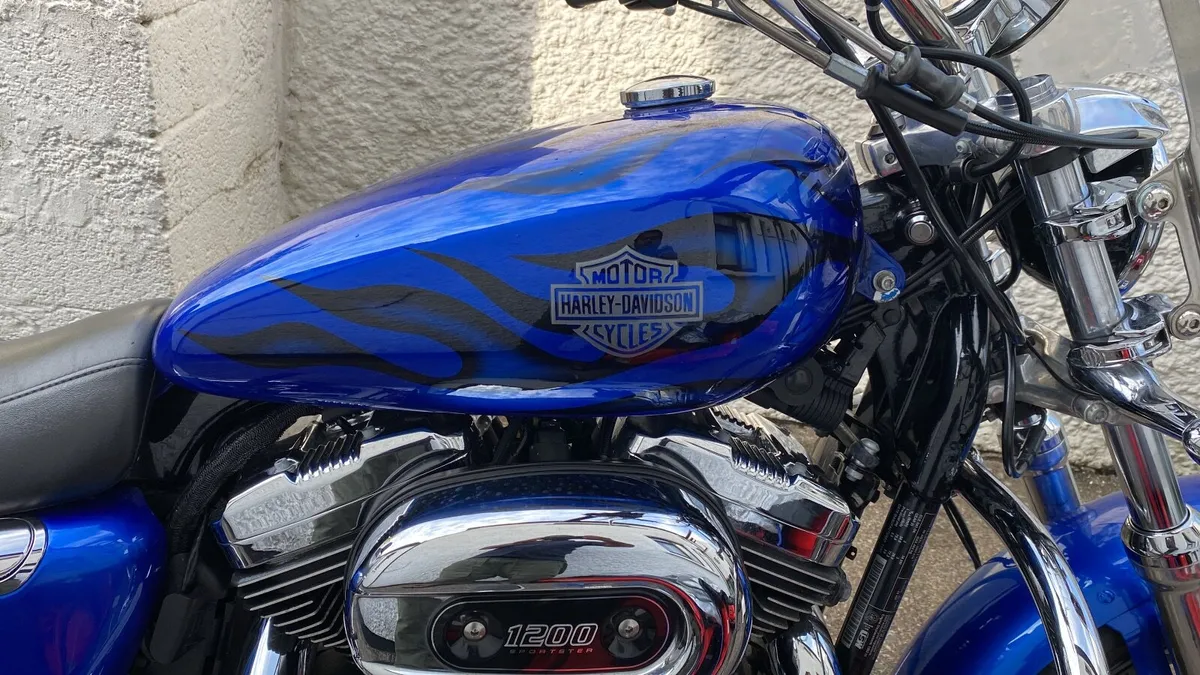 Harley Sportster 1200  Superlow Custom - Image 2